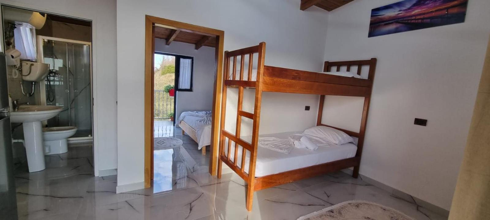 Hotel Restorant Olti Shetaj 객실 사진